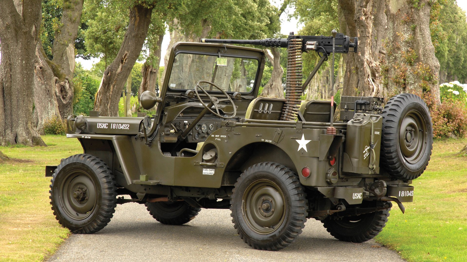 AC米兰-球队主帅与俱乐部高层战术合作决策机制探析，球队主帅是教练吗