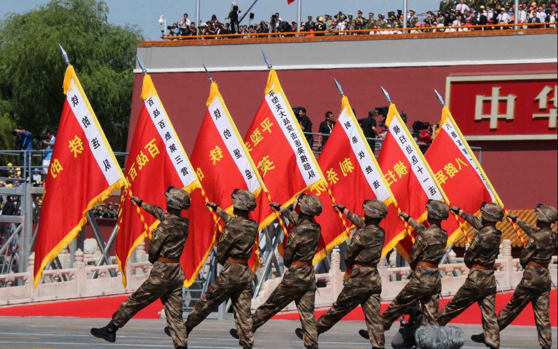 米兰体育官网-“华金·托比利亚：阿根廷美洲狮队的快速反击利器，未来潜力无限”