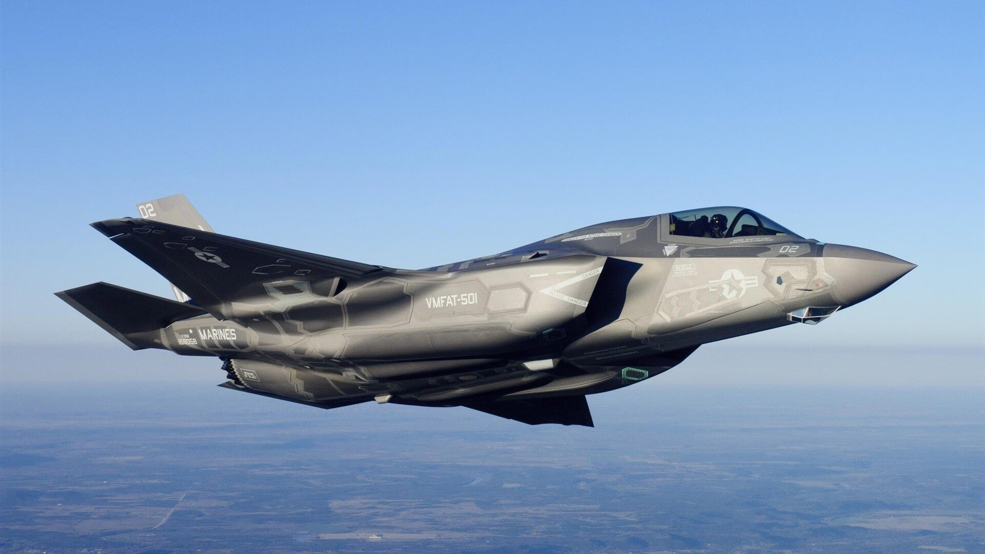 -国际足球高级别比赛规则不断优化，公平竞赛环境提升，足球国际赛是什么意思