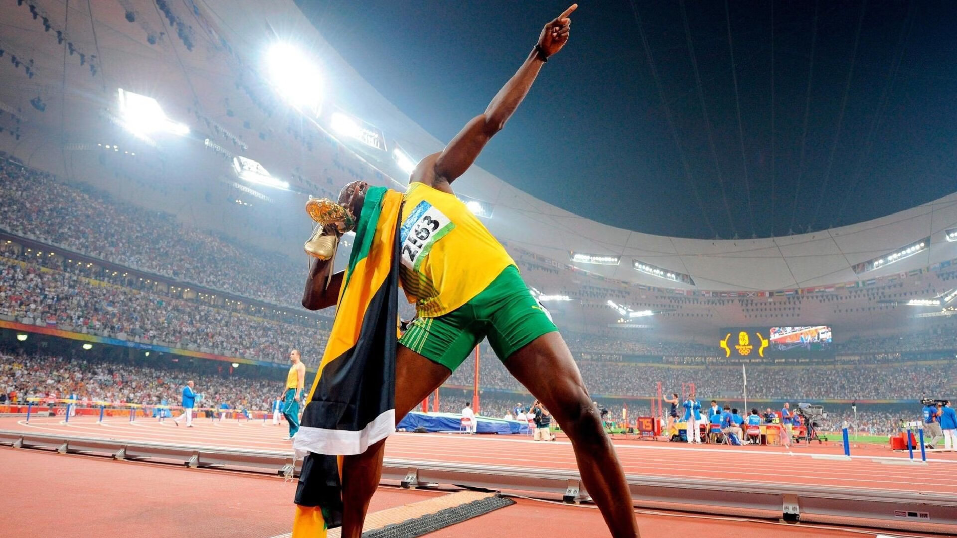 米兰体育APP-意甲的激情碰撞：攻势与防守的极致较量，意甲 视频